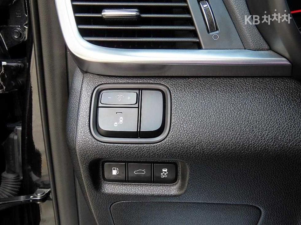 Kia K5 — miniaturë 12