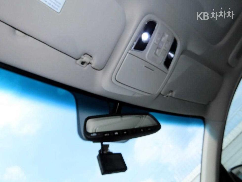 Kia K5 — miniaturë 15
