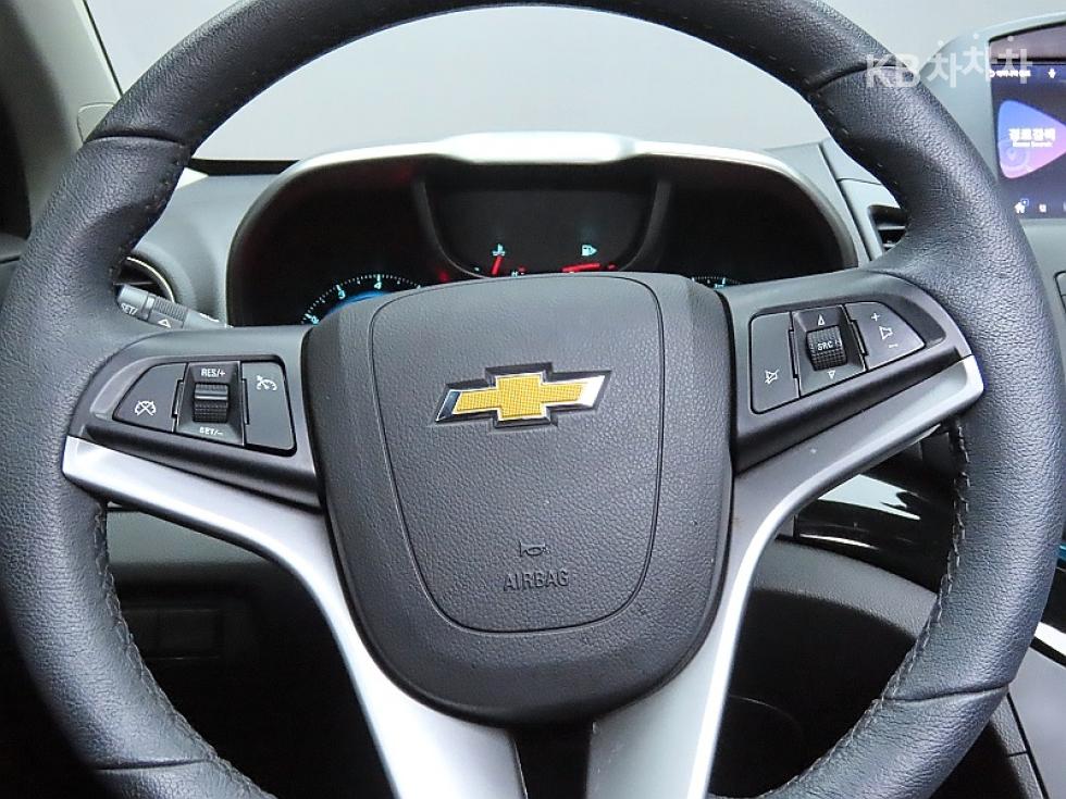 Chevrolet Orlando — miniaturë 17
