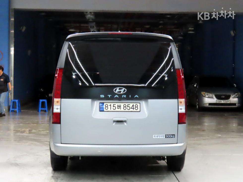 Hyundai Staria — miniaturë 3