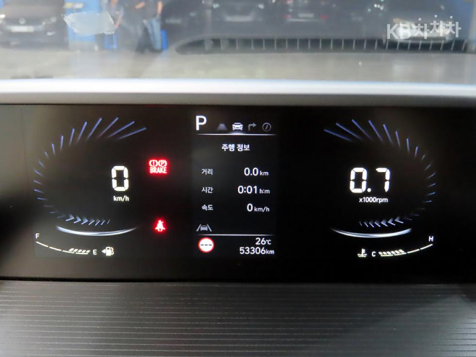 Hyundai Staria — miniaturë 9
