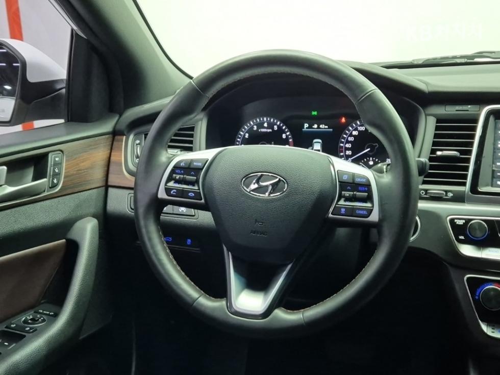 Hyundai Sonata — miniaturë 8