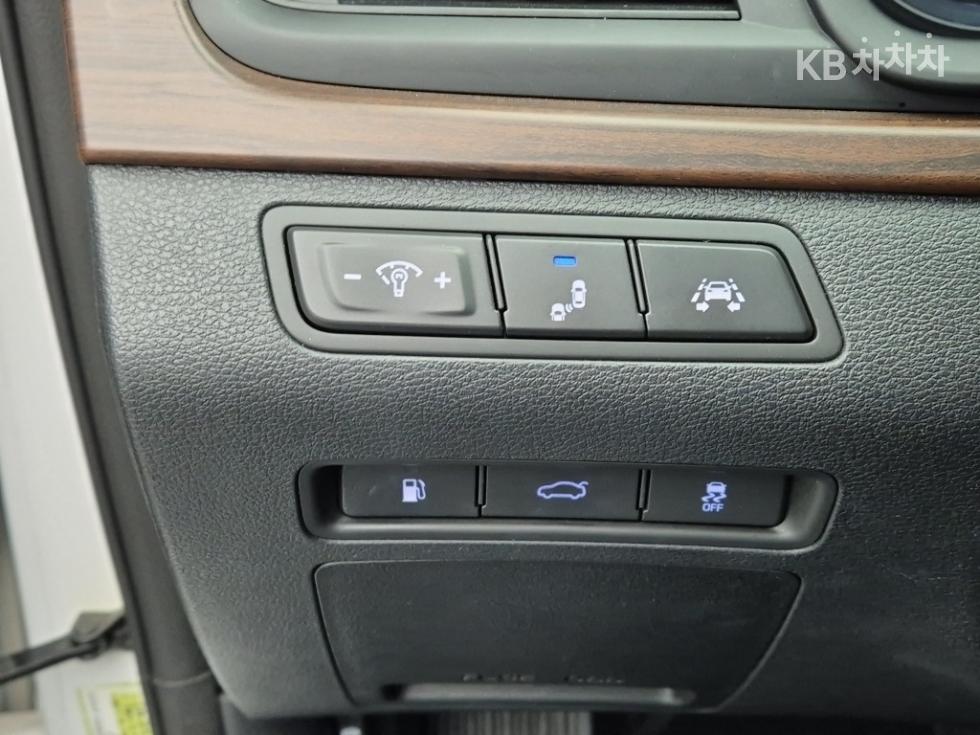 Hyundai Sonata — miniaturë 16