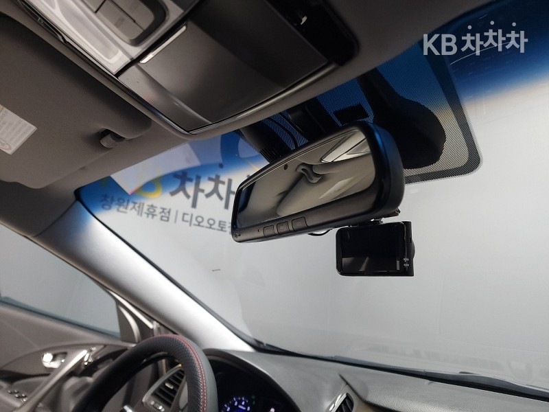Hyundai Grandeur — miniaturë 17