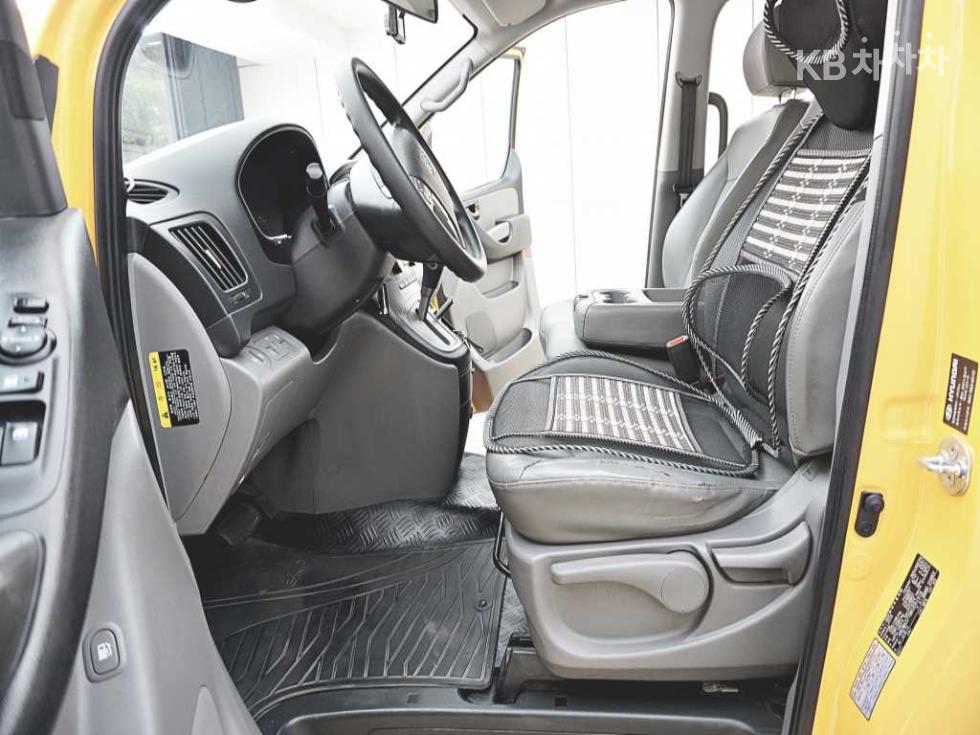 Hyundai Starex — miniaturë 6