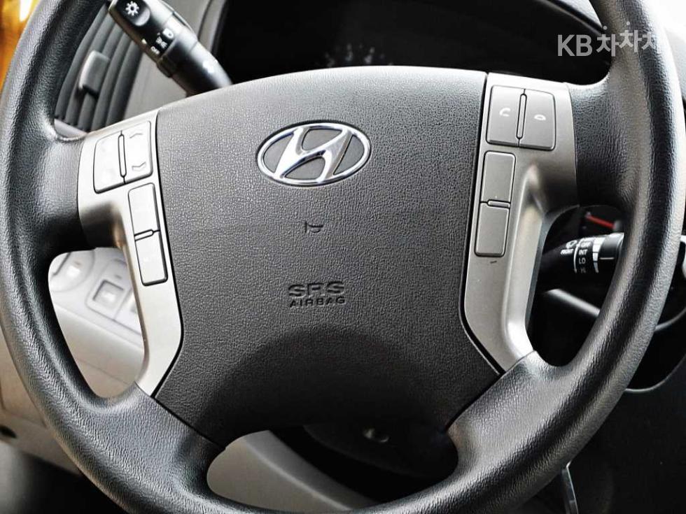 Hyundai Starex — miniaturë 9