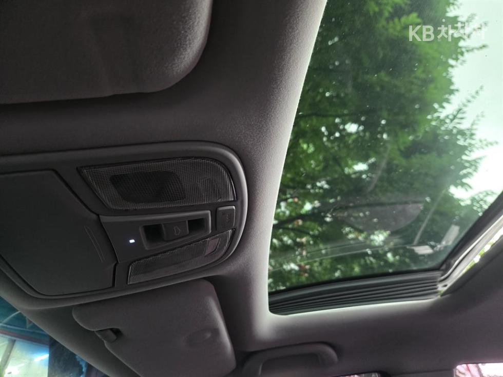 Kia K7 — miniaturë 5