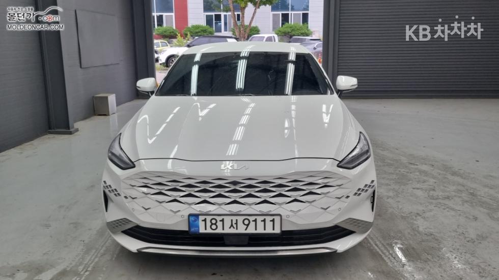 Kia K8 — miniaturë 3