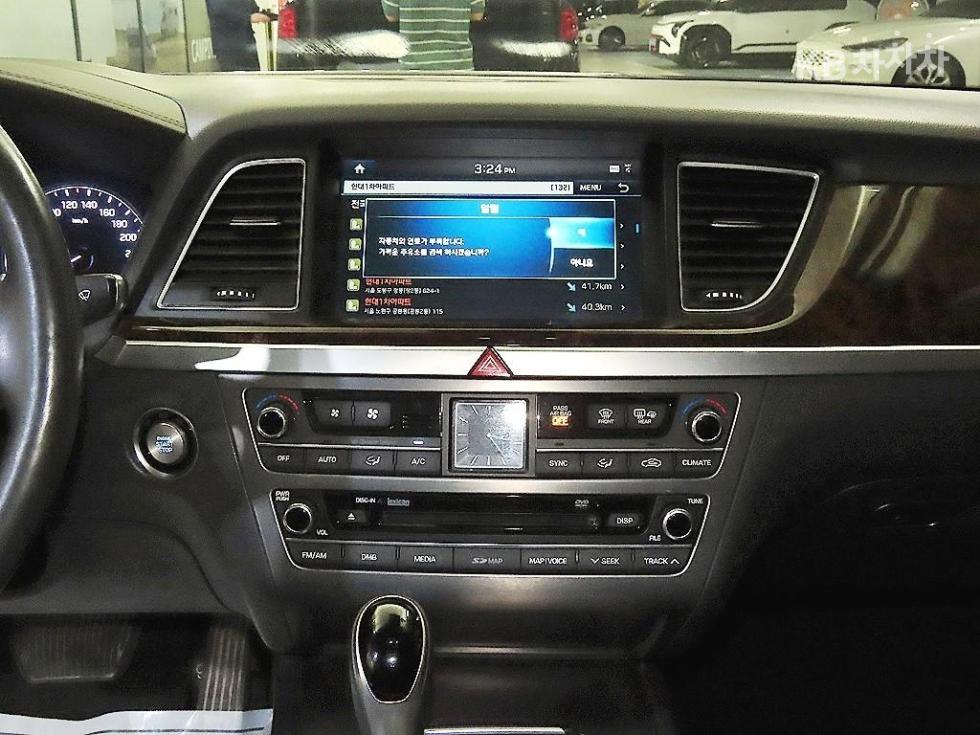 Hyundai Genesis — miniaturë 11