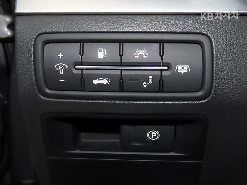 Hyundai Genesis — miniaturë 13