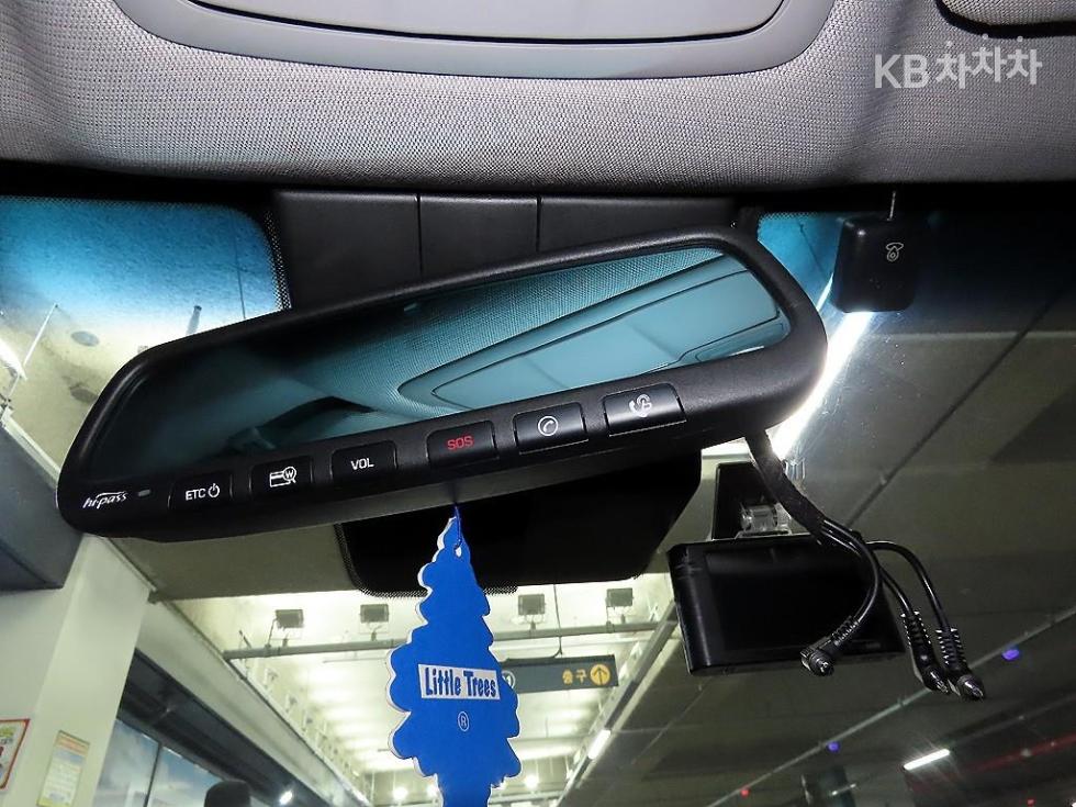 Hyundai Genesis — miniaturë 15