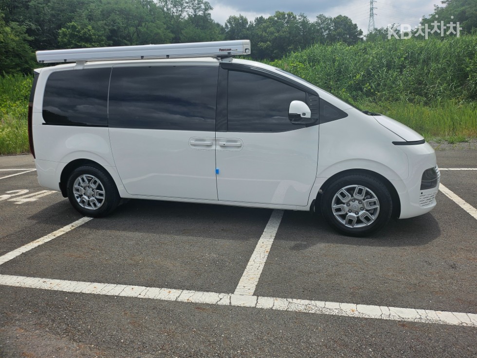 Hyundai Staria — miniaturë 6