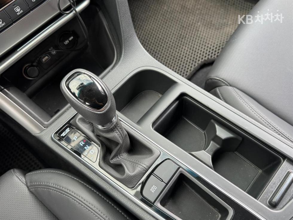 Hyundai Sonata — miniaturë 15