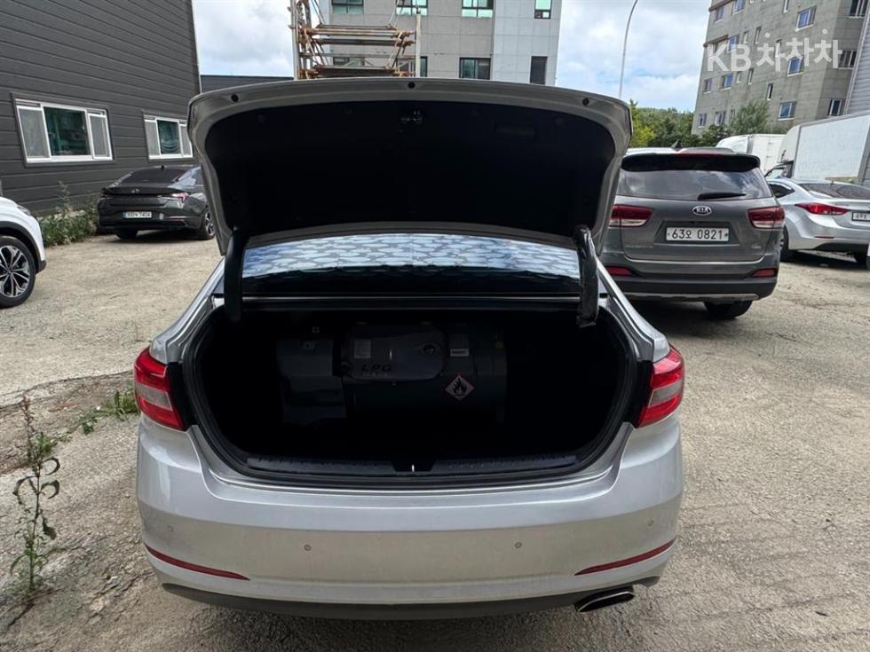 Hyundai Sonata — miniaturë 18