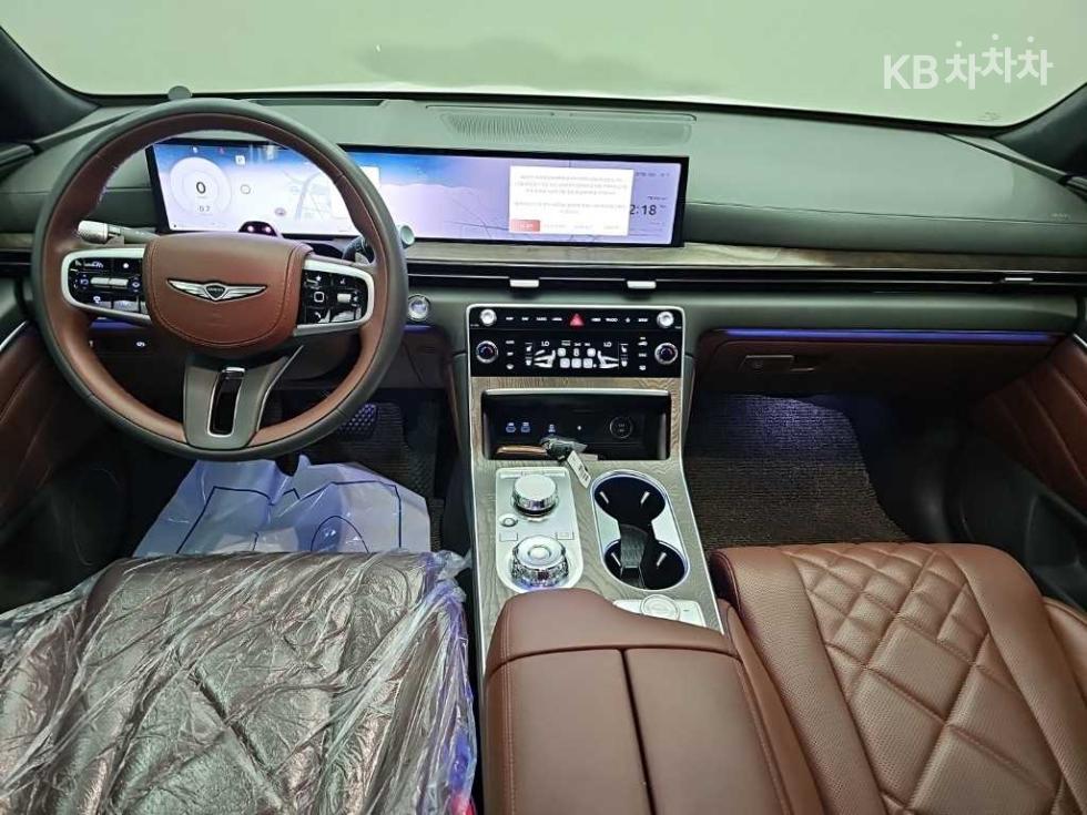 2024 Genesis GV80 photo