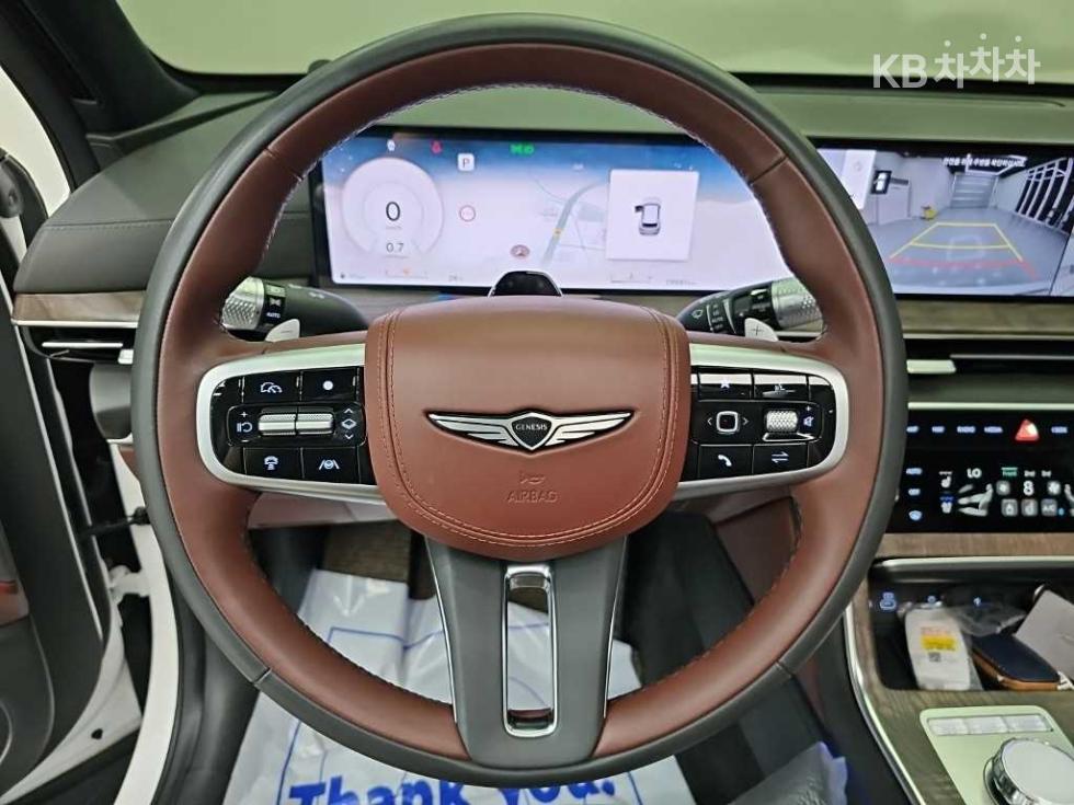 2024 Genesis GV80 photo