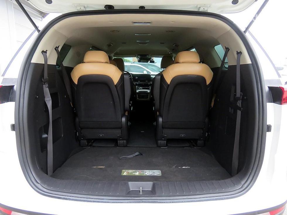 Kia Carnival — miniaturë 5