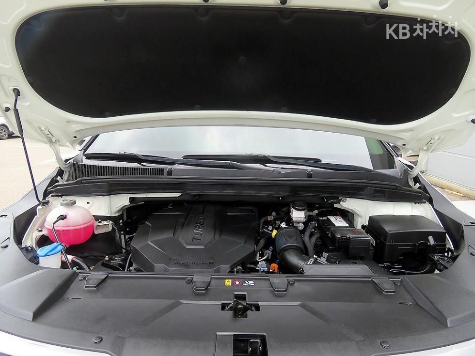 Kia Carnival — miniaturë 19