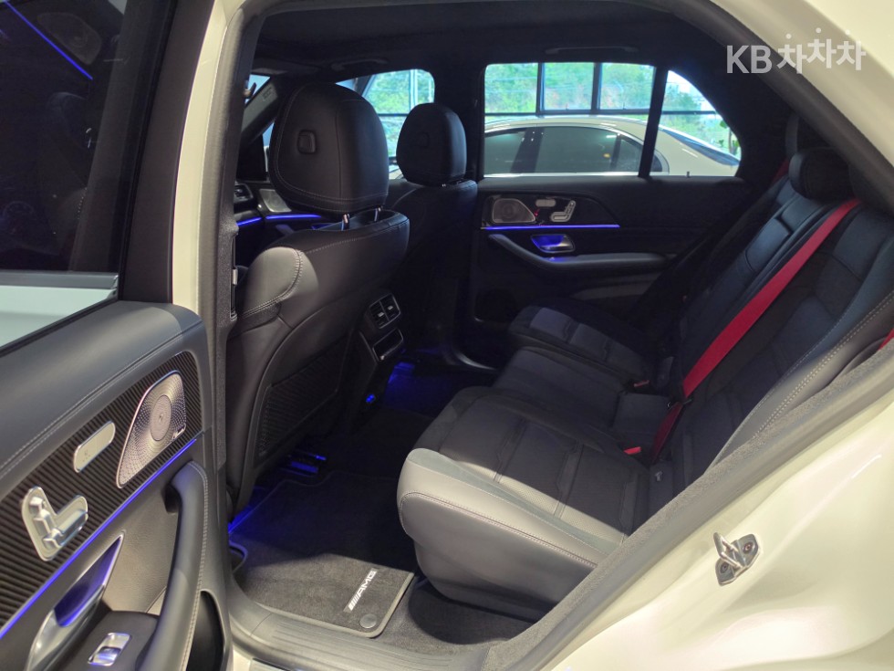 Mercedes-Benz GLE — miniaturë 7