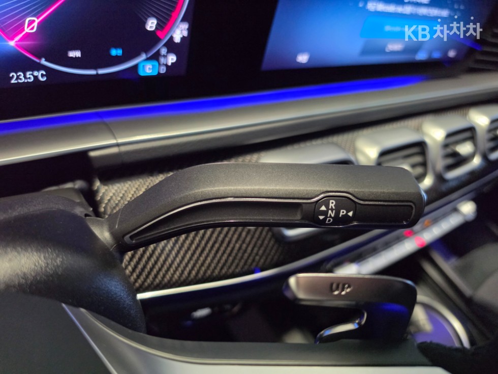 Mercedes-Benz GLE — miniaturë 13