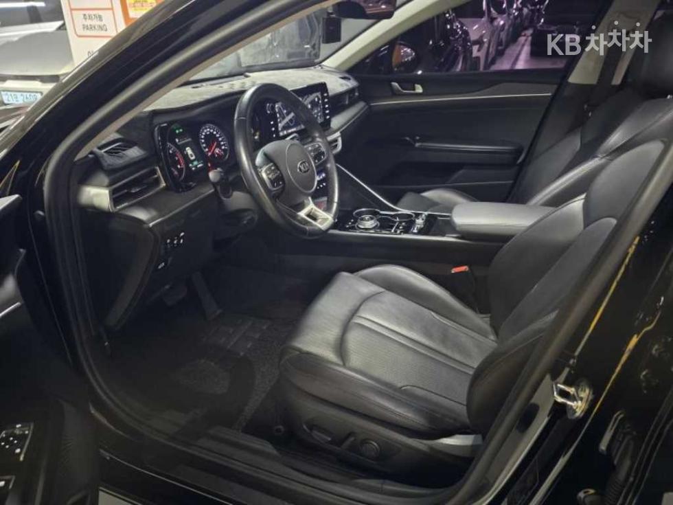 Kia K5 — miniaturë 8