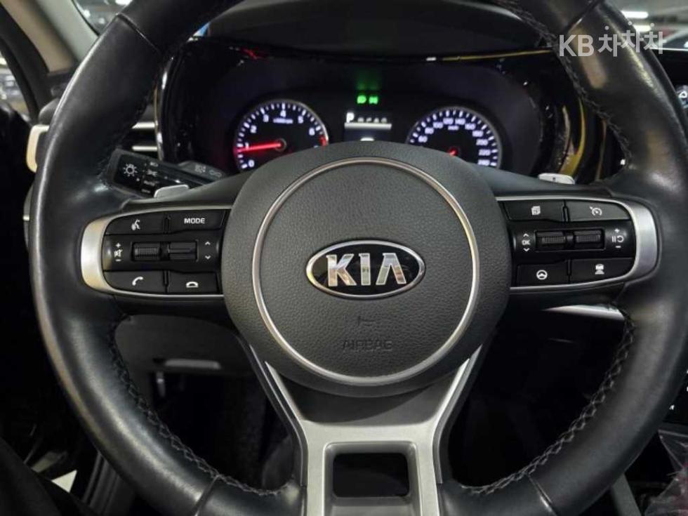 Kia K5 — miniaturë 14