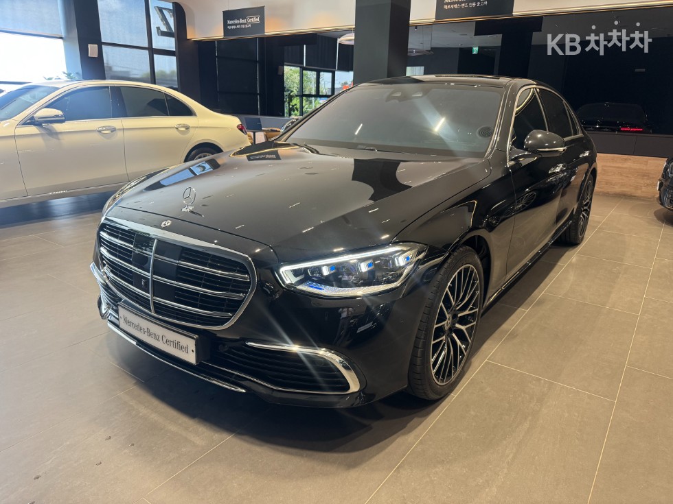 Mercedes-Benz S-klasse — miniaturë 2
