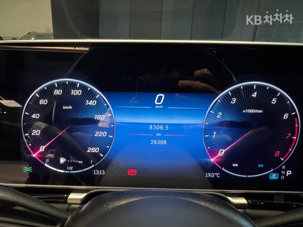 Mercedes-Benz S-klasse — miniaturë 5