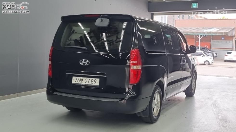 Hyundai Starex — miniaturë 2