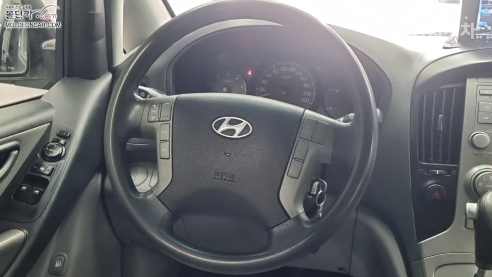 Hyundai Starex — miniaturë 11