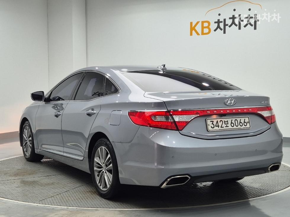 Hyundai Grandeur — miniaturë 2