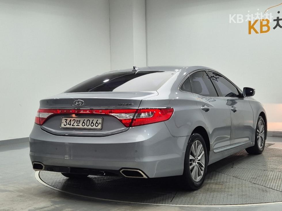 Hyundai Grandeur — miniaturë 3