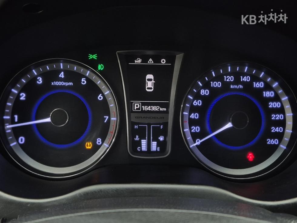 Hyundai Grandeur — miniaturë 6