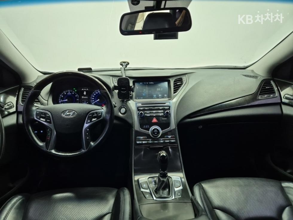 Hyundai Grandeur — miniaturë 7