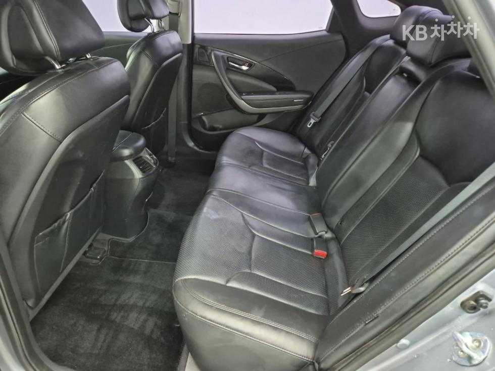 Hyundai Grandeur — miniaturë 12
