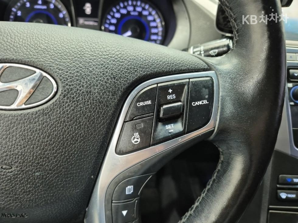 Hyundai Grandeur — miniaturë 15