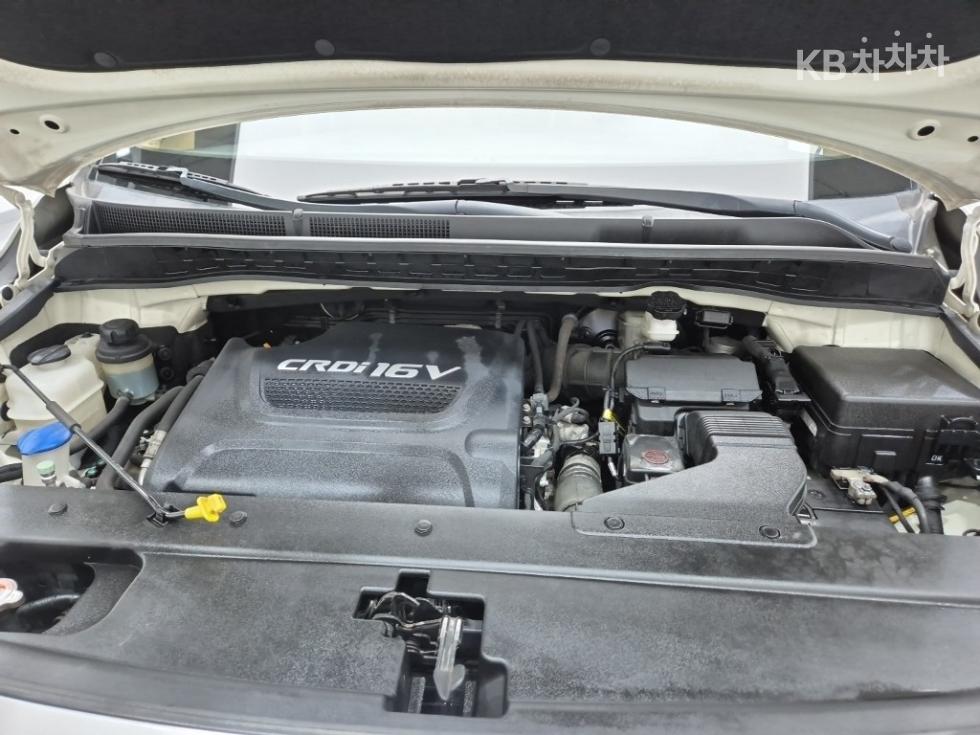 Kia Carnival — miniaturë 5