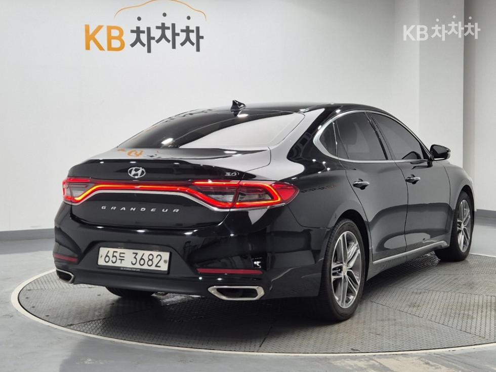 Hyundai Grandeur — miniaturë 3