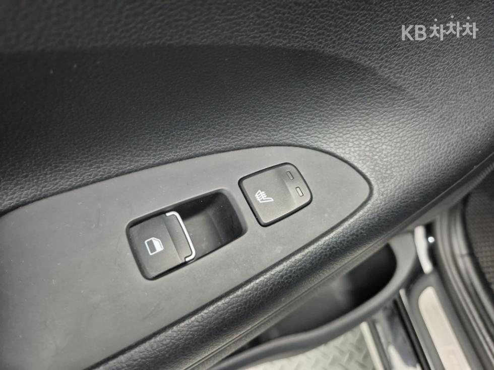 Hyundai Grandeur — miniaturë 18