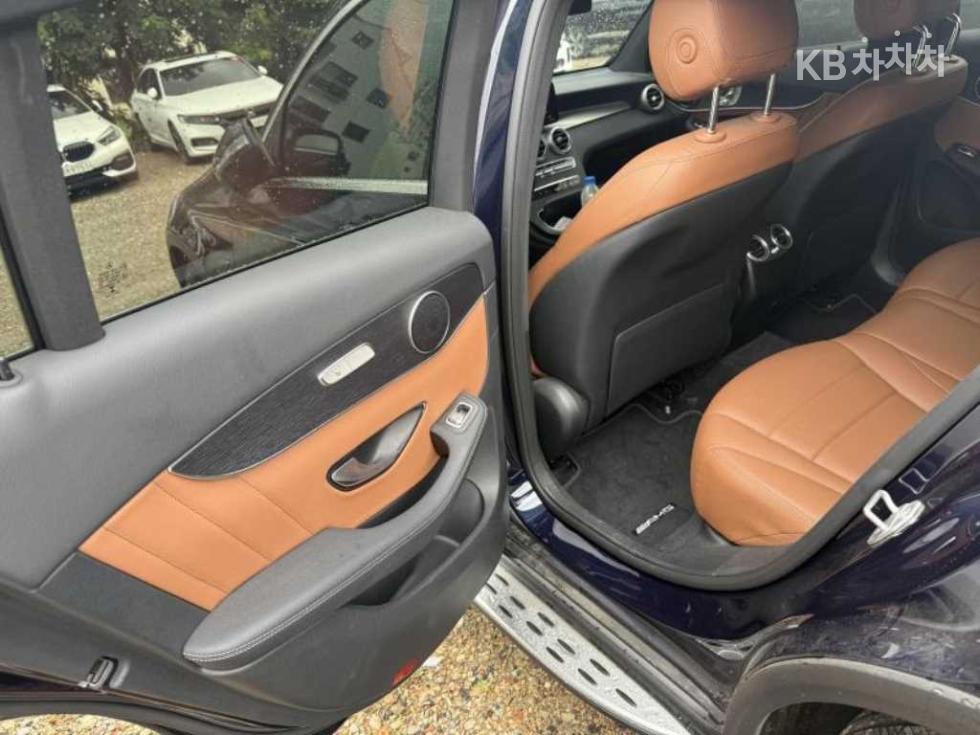 Mercedes-Benz GLC — miniaturë 8