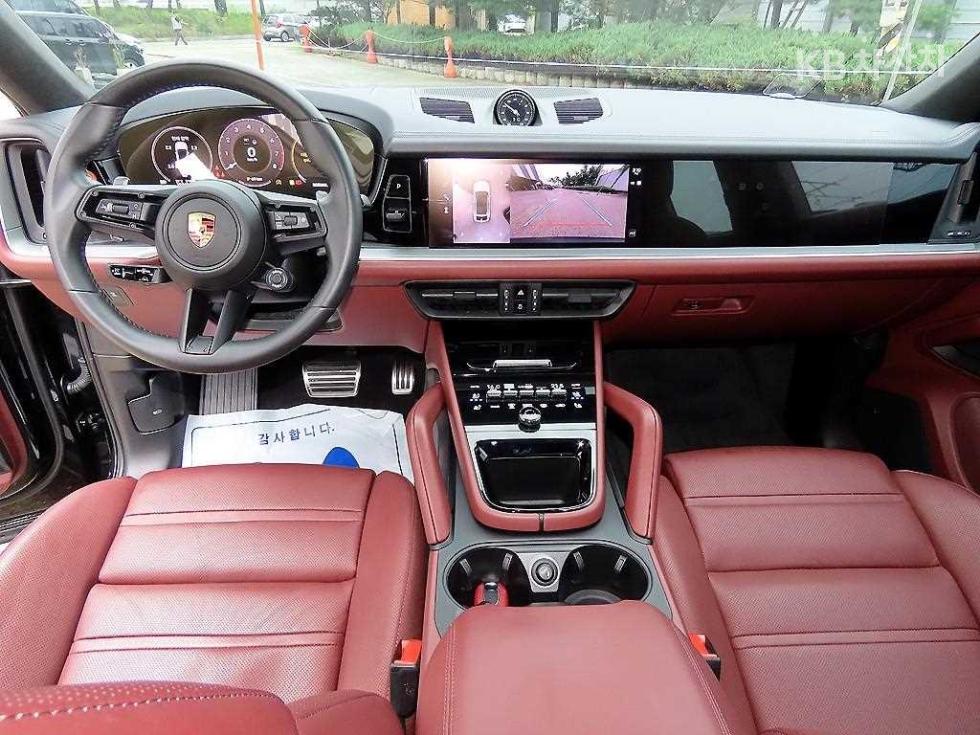 Porsche Cayenne — miniaturë 7