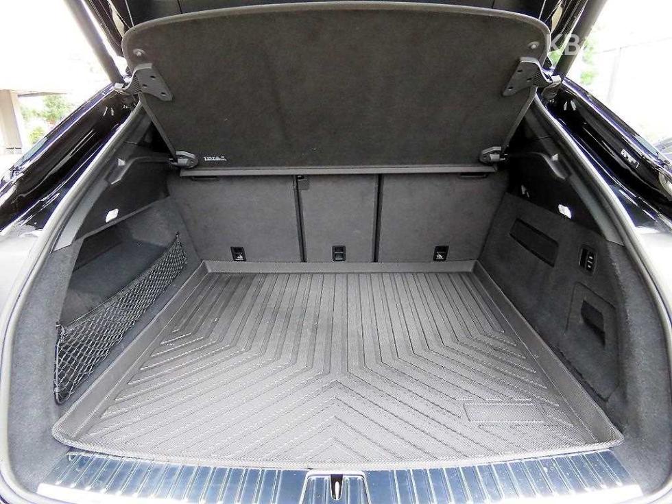 Porsche Cayenne — miniaturë 16