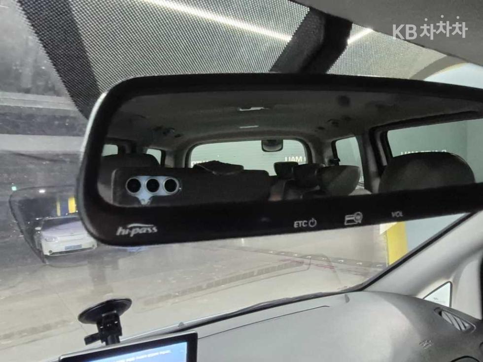 Hyundai Starex — miniaturë 12