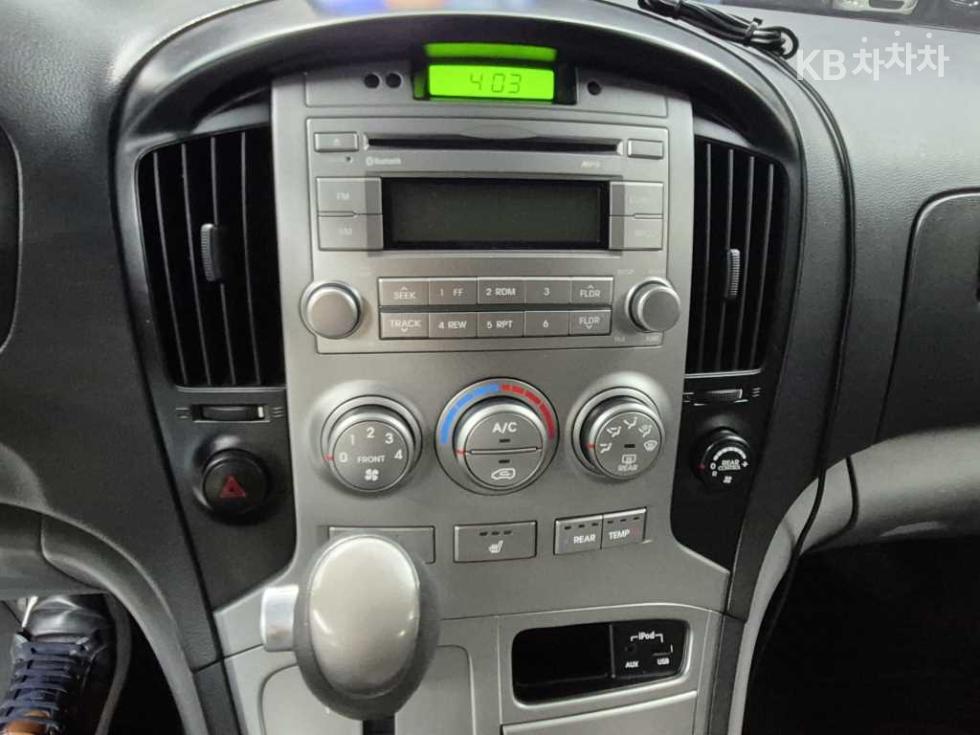 Hyundai Starex — miniaturë 13