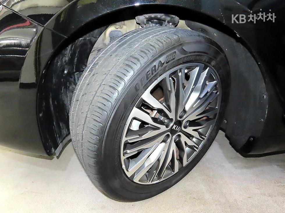 Kia K7 — miniaturë 20