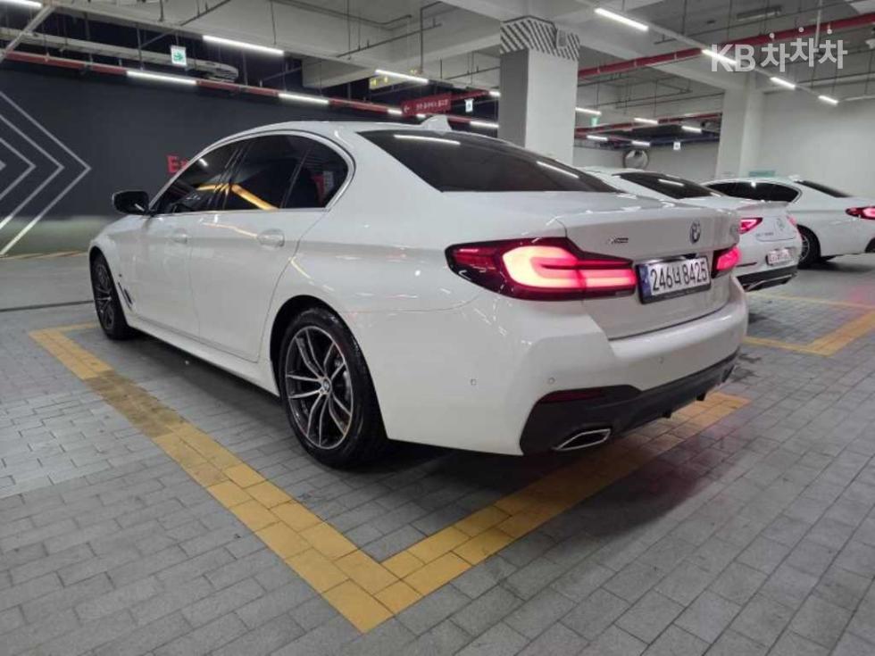 BMW 5er — miniaturë 3