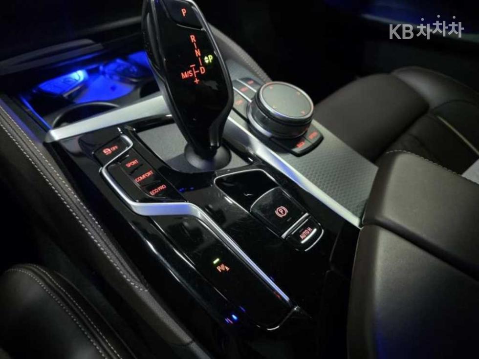 BMW 5er — miniaturë 10