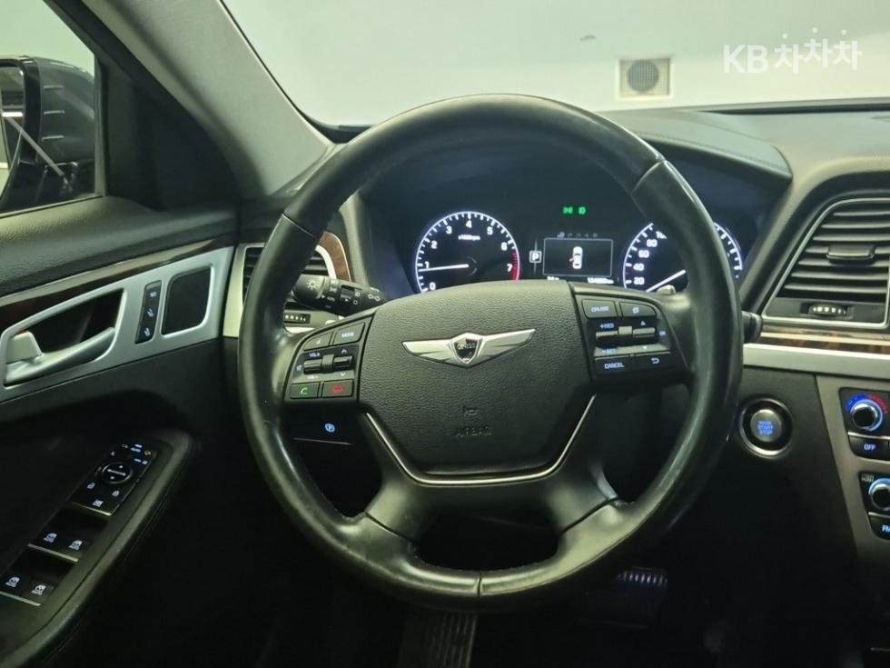 Hyundai Genesis — miniaturë 9