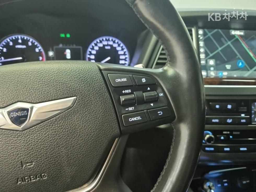 Hyundai Genesis — miniaturë 16