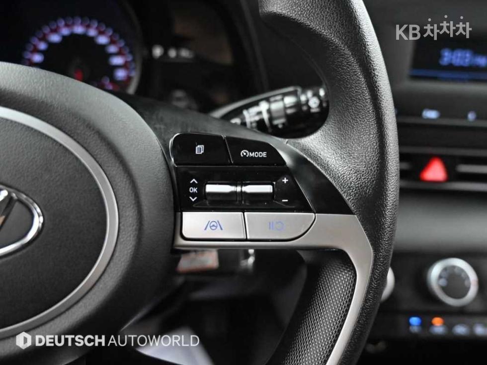 Hyundai Avante — miniaturë 16